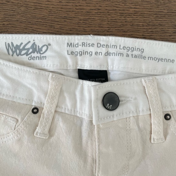 Mossimo Off-White Denim Skinny Jeans With Front Lace Print Design - Picture 6 of 8